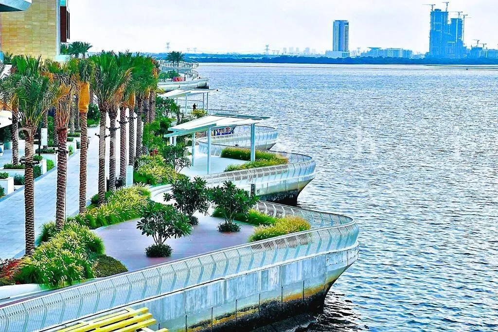 The Shrashi Suites, Dubai Creek Harbour - Paradise On The Island With Dubai Skyline & Burj Khaleefa View 0*,  United Arab Emirates